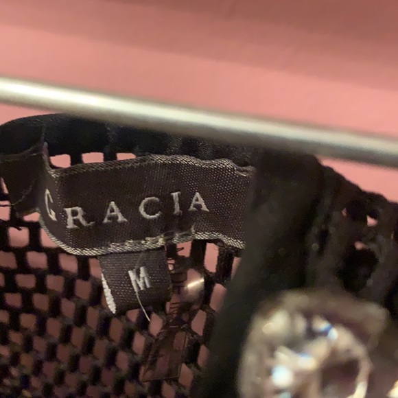 Party Top - Picture 2 of 3